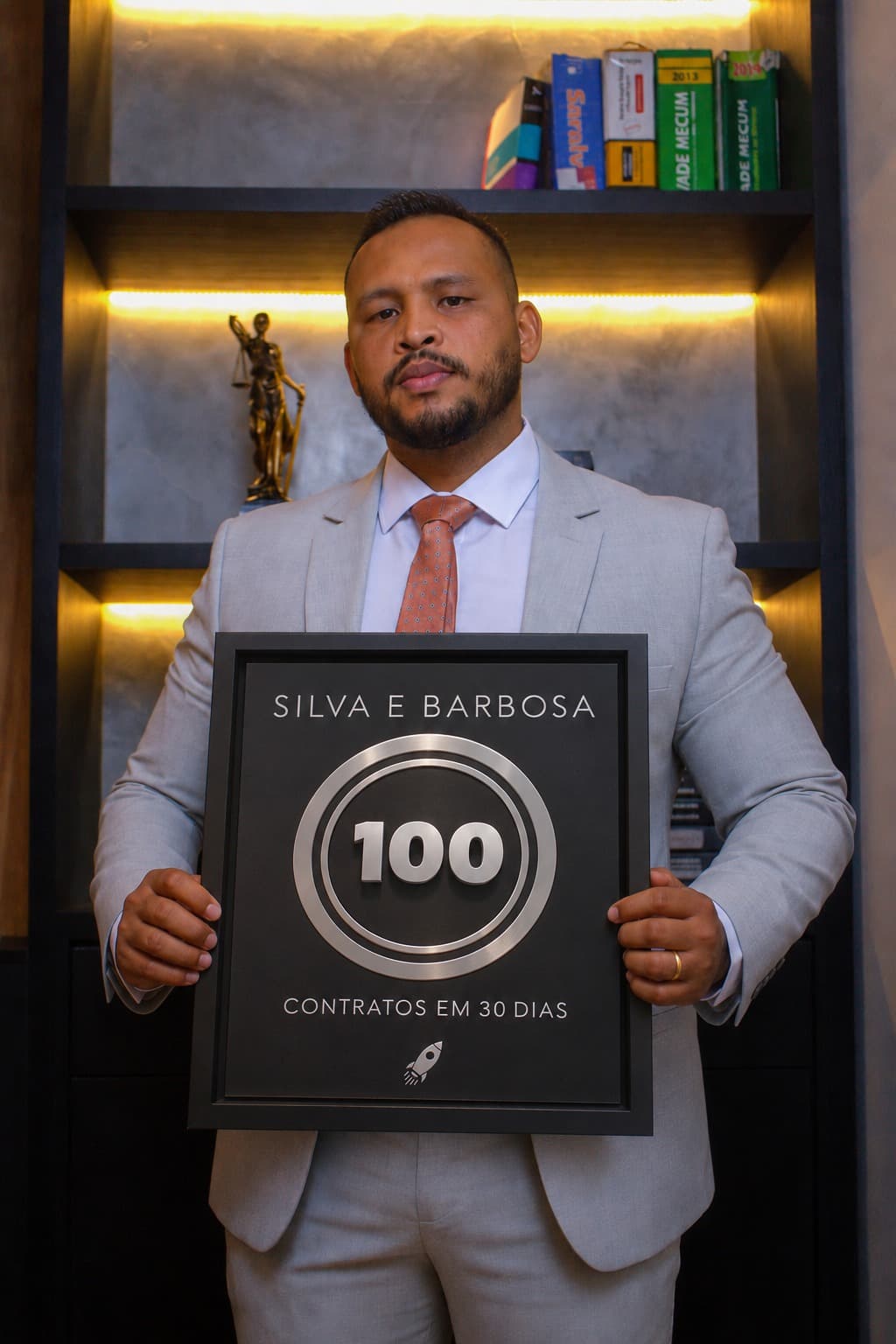 Silva e Barbosa — 100 contratos em 30 dias